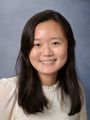 Headshot of Sydney Wuu