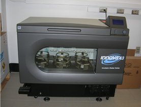 Innova 43 Incubator Shaker