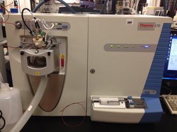 LCT Premier XE electrospray TOF mass spectrometer with UPLC (Waters)