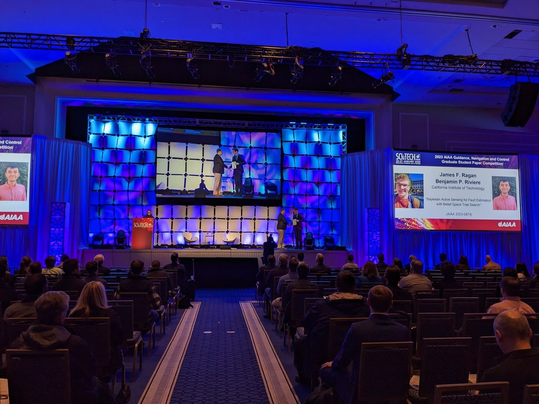 Best Paper Award Ceremony