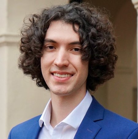 Maximilian Adang