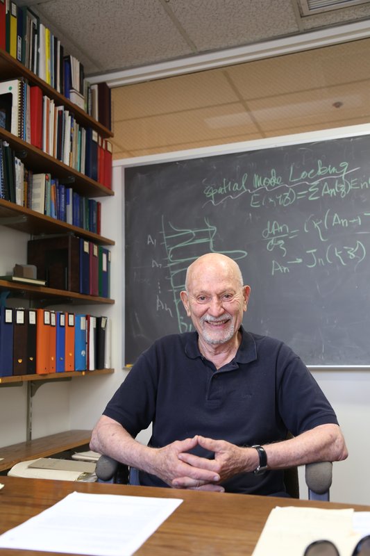 Amnon Yariv