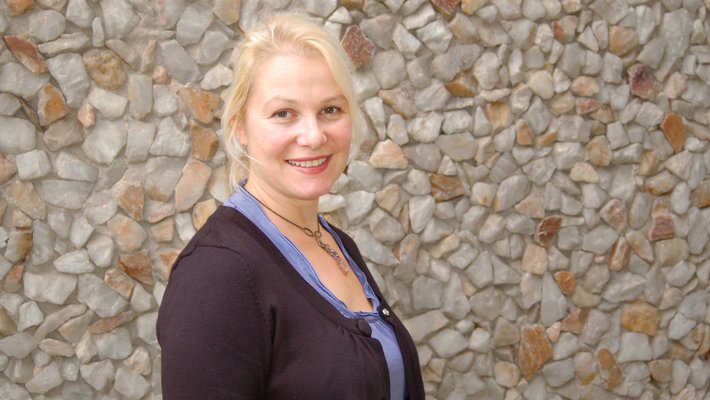 Professor Julia Greer