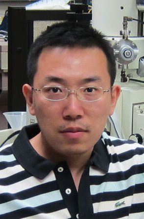 liang-feng.jpg