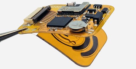 Wearable sweat sensor