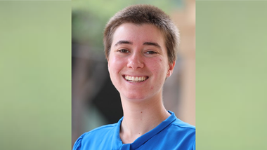 Hannah Fisher Headshot