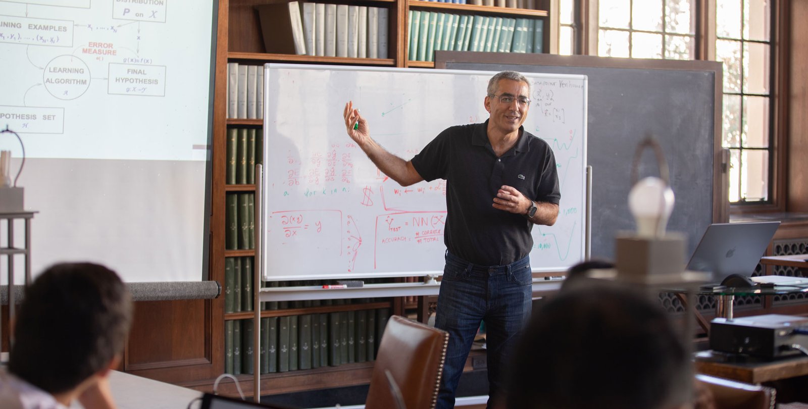 Reza Sadri teaching the EAS AI Bootcamp