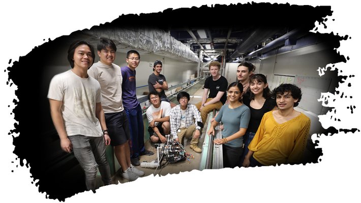 Group photo in the LATTICE lab