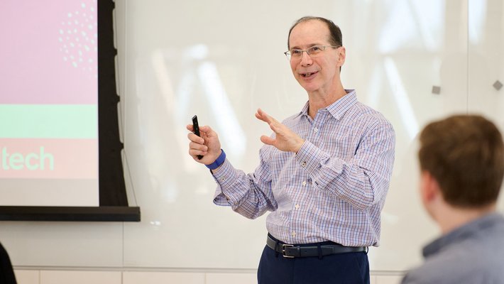 Bill Gross guest lecturing