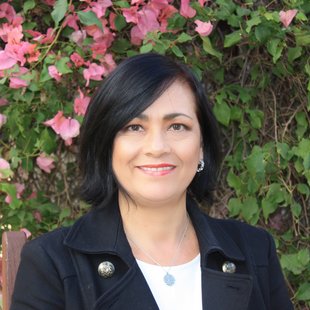 Headshot of Elida Guillen, Total Rewards Retirement Supervisor at Caltech