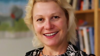 Julia Greer