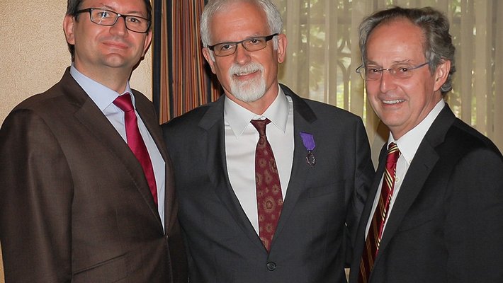 Axel Cruau, Michael Roukes, and Jean-Lou Chameau