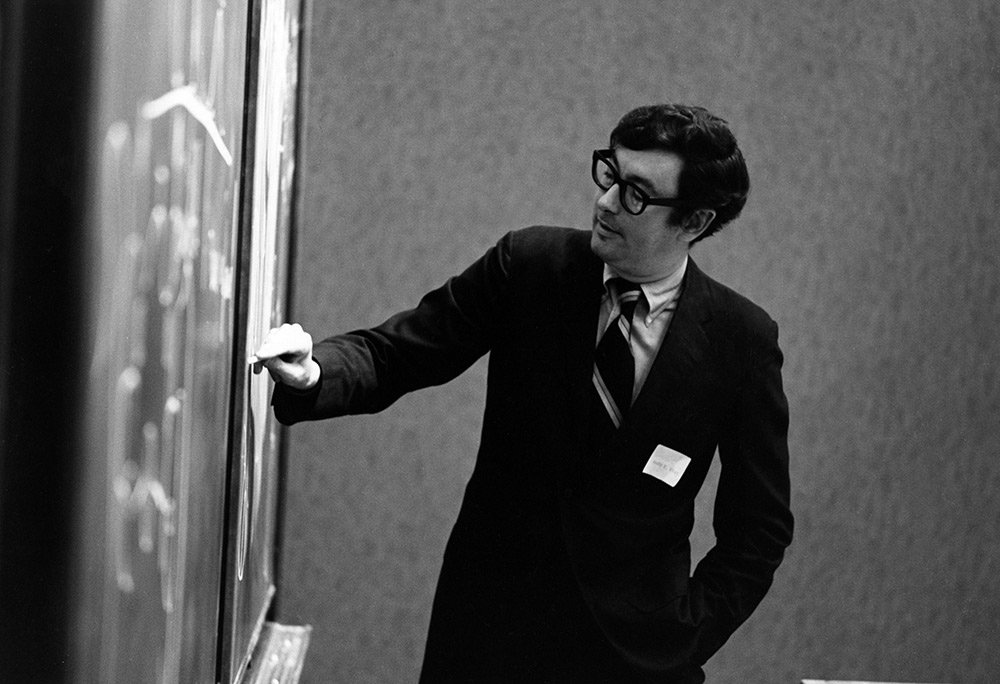 Harry Gray lecturing in 1970