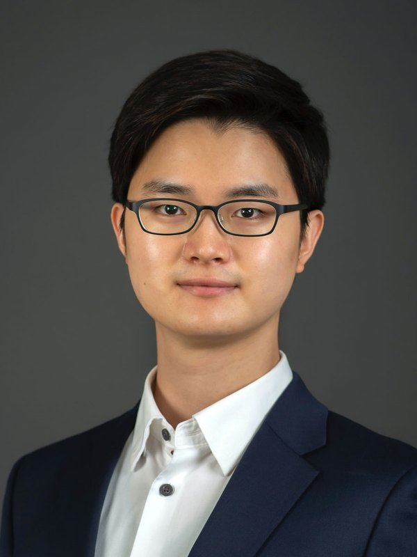 A portrait of Jinsoo Park