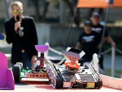 Battlin' bots