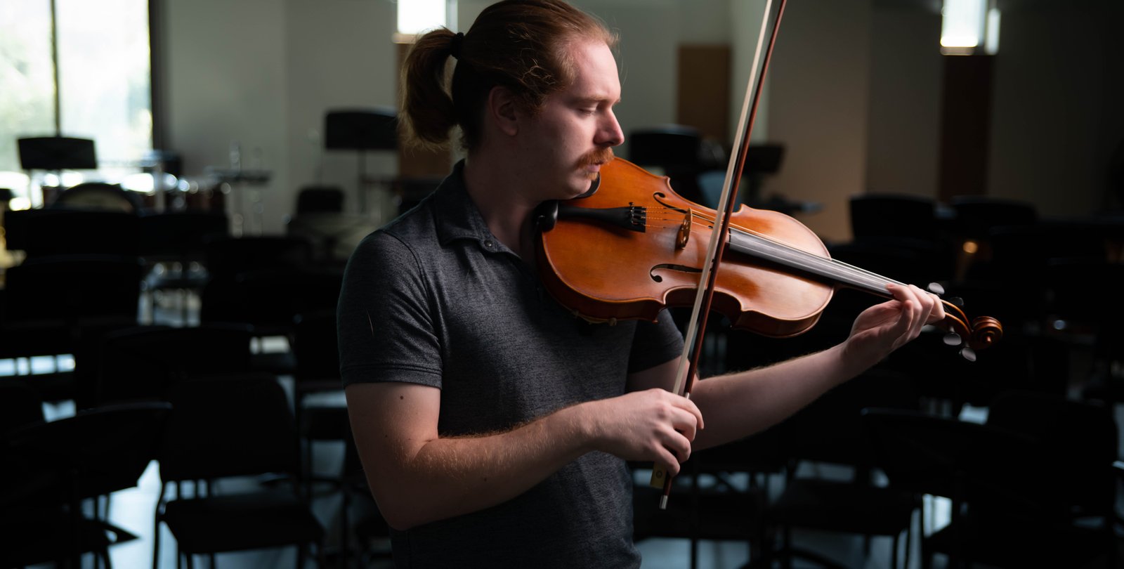 Viola player Sean Byrne